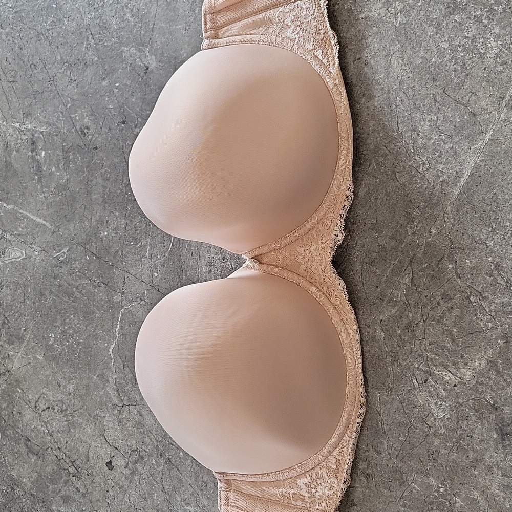 Torrid Lace Strapless Underwire Bra